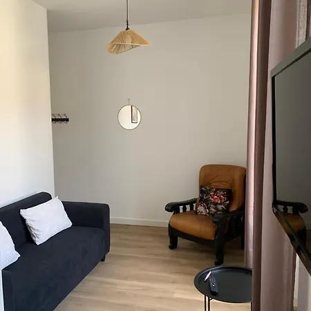 Appt 1er Etage Avec Jardin Partage